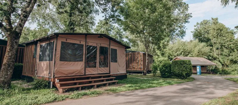 Photo du Camping de Besançon Chalezeule, fournie par Glampings
