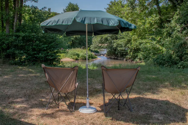 Photo du Camping du Lac Roybon, fournie par Glampings