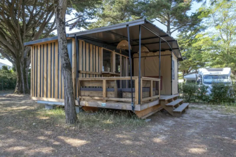 Photo du Camping Seasonova Lac de Cazaux, fournie par Glampings