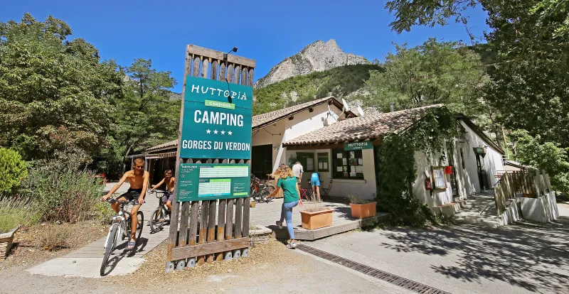 Photo du Camping Huttopia Gorges du Verdon, fournie par Glampings