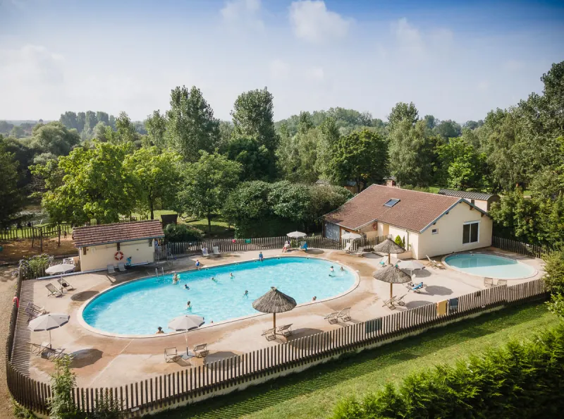 Photo du Camping Huttopia la Plage Blanche, fournie par Glampings