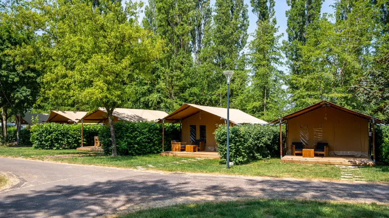 Photo du Camping Vesoul, fournie par Glampings