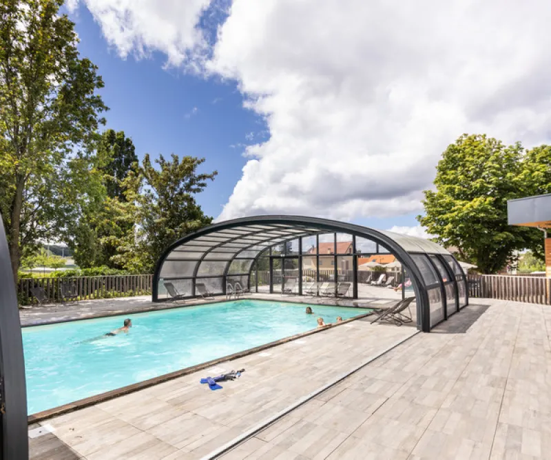Photo du Camping Huttopia Versailles, fournie par Glampings