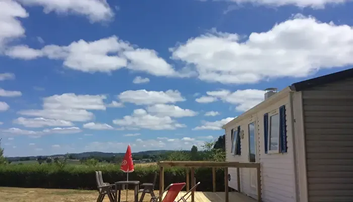 Photo du Camping Dun-le-Palestel, fournie par JetCamp