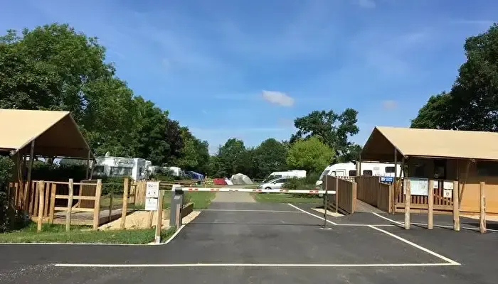 Photo du Camping Glamping Sainte Suzanne, fournie par JetCamp