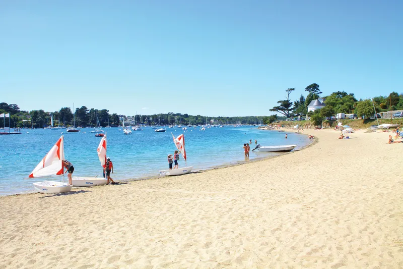 Photo du Camping Escale St Gilles, fournie par Suncamp