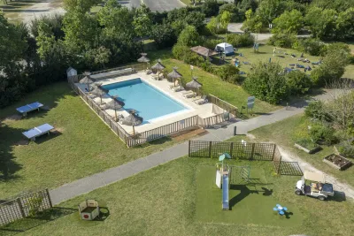 Camping Seasonova le Plan d’Eau