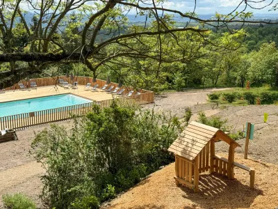 Camping Huttopia Pays de Condrieu