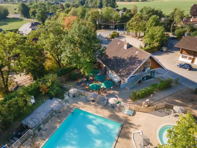 Camping Huttopia Divonne-les-Bains