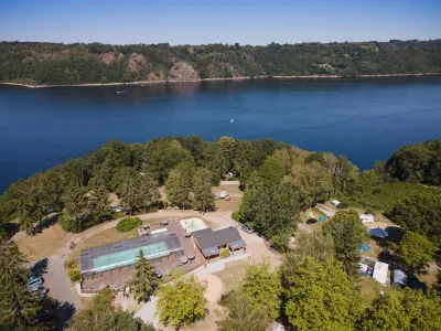 Camping le Lac de la Siauve