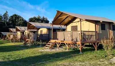 Camping les Micocouliers