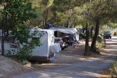 Camping le Cezanne ’-’ Montagne Sainte Victoire