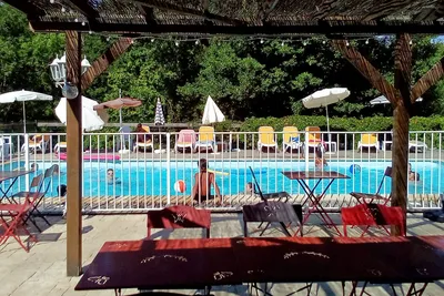 Camping Font de Merle