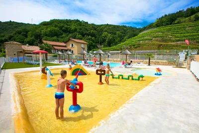 Camping le Castelet