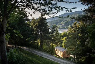Camping Huttopia Lac de Serre Ponçon
