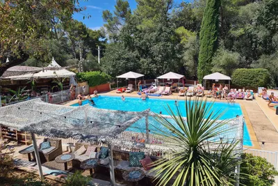 Camping Beau Vézé