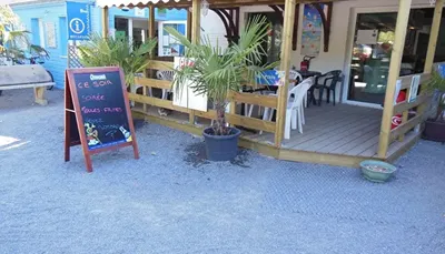 Camping le Domaine du Pont Mahé