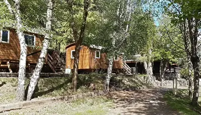 Camping les Jardins d’Estavar