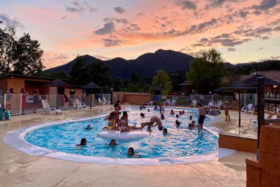 Camping le Clot du Jay