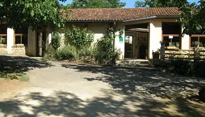 Camping les Pierres Chaudes