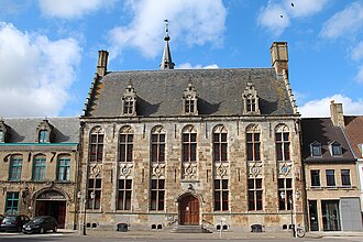 Photo : Hôtel de Ville et Musée Municipal d'Hondschoote