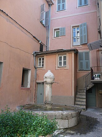 Photo : Fontaine circulaire