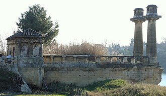 Photo : L'ancien pont suspendu