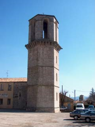 Photo : Ancienne église Notre Dame de Nazareth et sa tour hexagonale