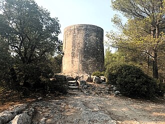 Photo : Le Sentier des Moulins d'Alphonse Daudet