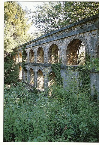 Photo : Aqueduc de Balouvière