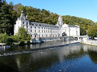 Photo : Abbatiale Saint-Pierre de Brantôme