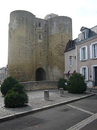 Photo : Tour Porte au Prévost