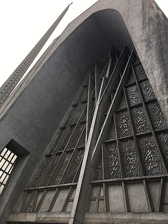 Photo : Église Sainte-Thérèse