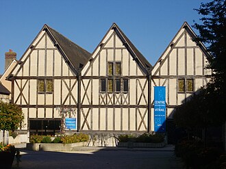 Photo : Centre International du Vitrail