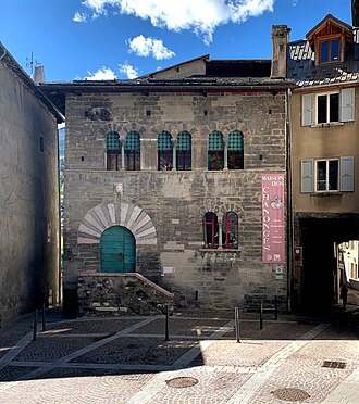 Photo : Maison des Chanonges