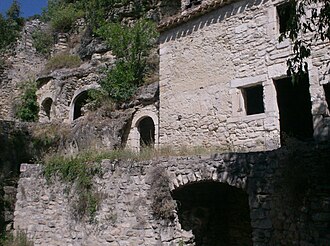 Photo : Village troglodytique de Barry