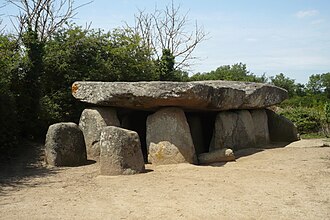 Photo : Près du dolmen de la Frébouchère