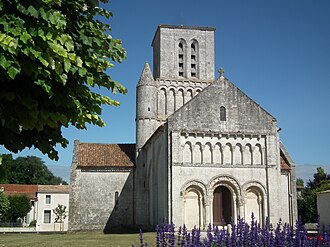Photo : Église Notre-Dame de Corme-Écluse